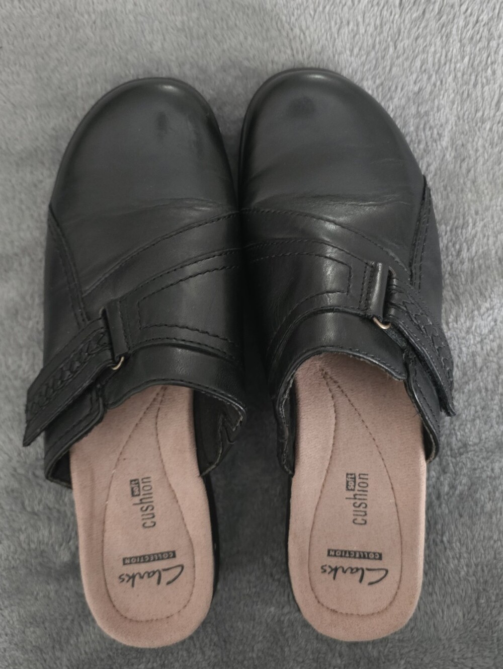 Clarks Collection Black Leather Mule Clogs Cushion Soft Sz 8.5